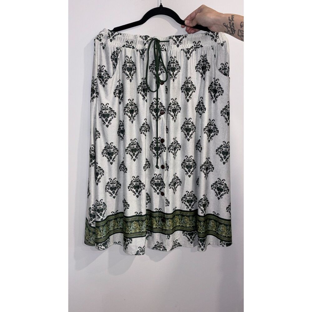LuLaRoe Damask Button Front Skirt Women’s XL